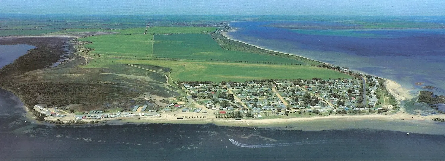 Fishermans_Bay
